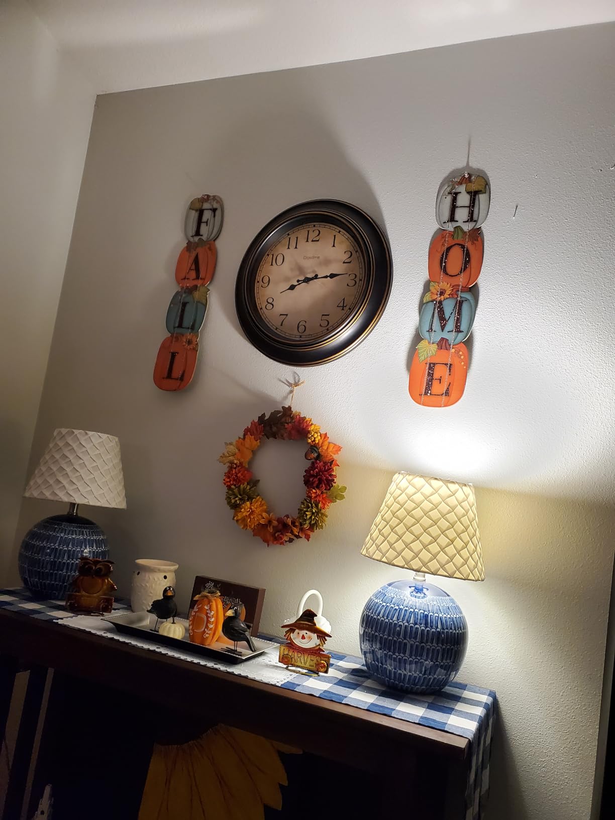 Crosstime 24 Inch Wall Clock Battery Operated Silent Round Vintage Large Wall Clocks for Living Room Farmhouse Decor, Black-Brown customer photo 2