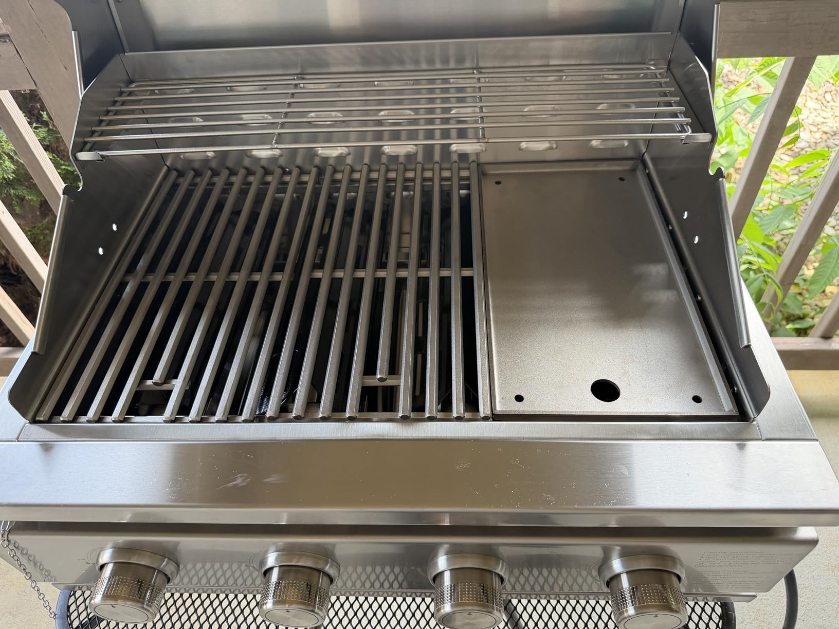 Built In 4-Burner Propane Gas Grill, 304 SS, 32000 BTU, 516sq.in., BBQ customer photo 1