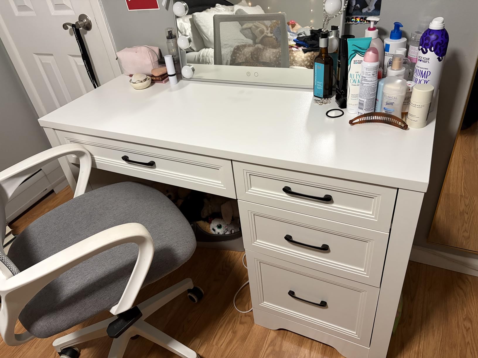 Vabches Wood L Shaped Executive Desk with 6 Drawers, Farmhouse Home Office Desk with Power Outlets and Triangle Under-Desk Storage Shelf & Drawer File Cabinet, Corner Computer Desk, Brown customer photo 2