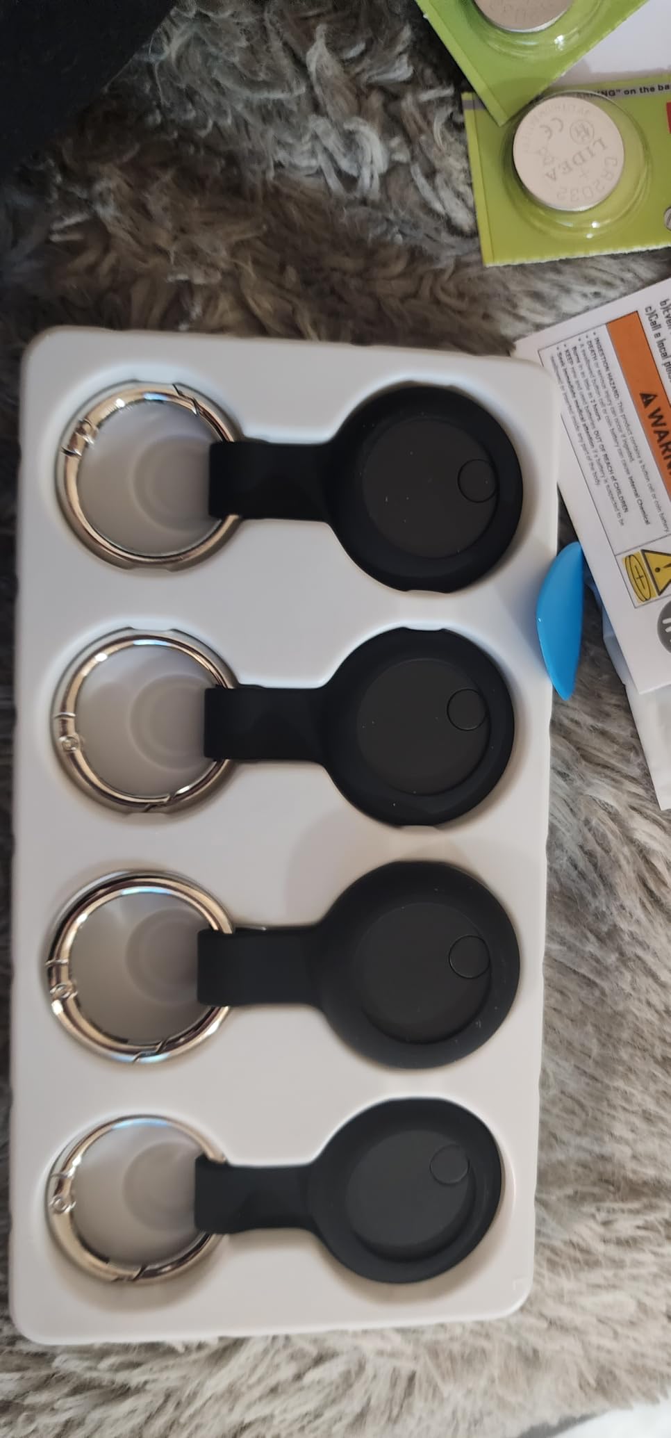 Air Tags for Android, Air Tags-4 Pack Android, Air Tracker Tags with 4 Case, 2 Year Battery Life, Google & Apple Find Trackers for Google's Find Hub App & Apple Find My, IP65 Waterproof Luggage Tracker customer photo 1