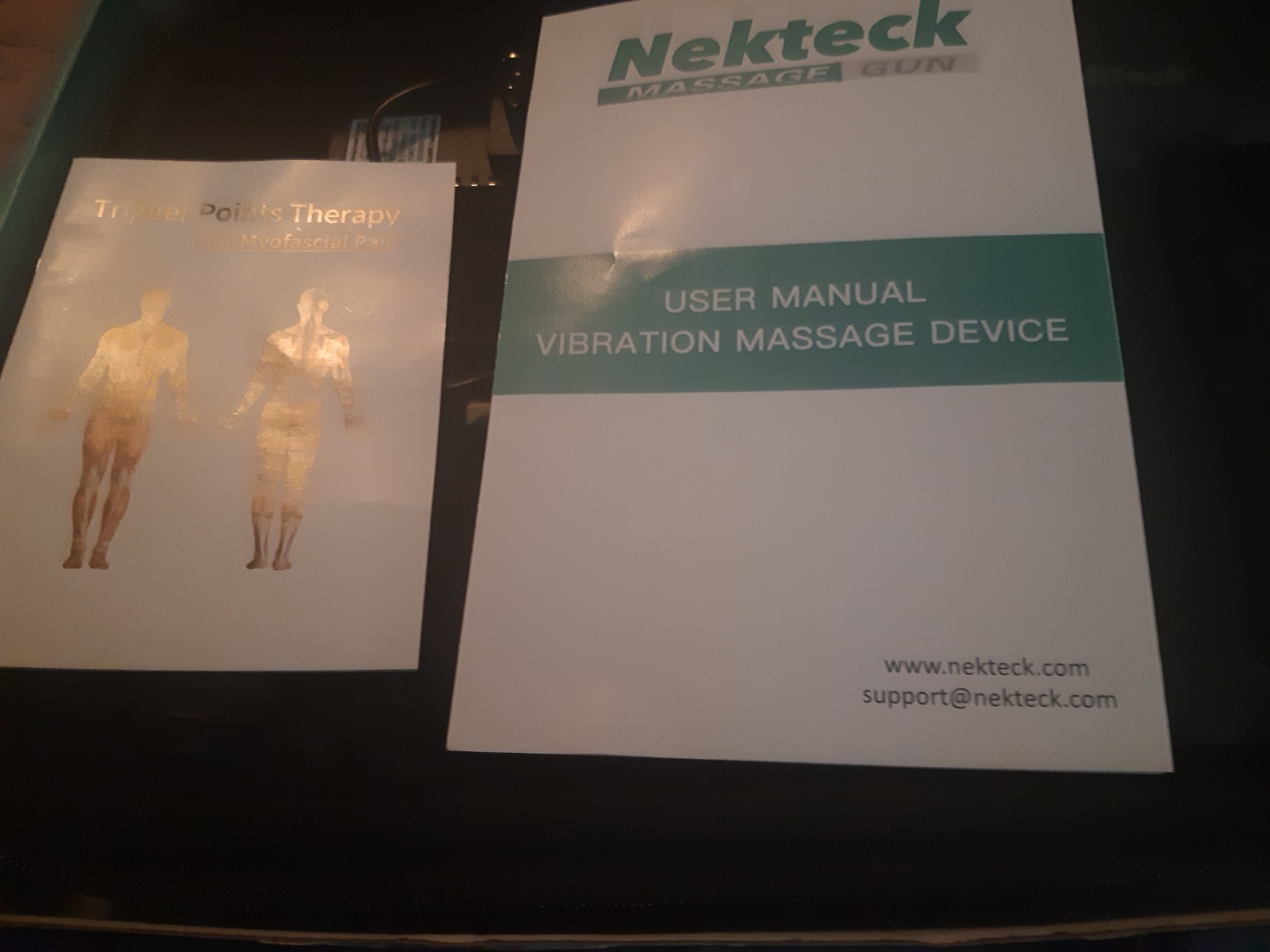 Nekteck Knee Massager with Heat - Cordless Heated Knee Brace with Vibration for Pain Relief, Rechargeable Knee Heating Massager with 5 Heat Levels and 3 Massage Mode (2 Packs) customer photo 2