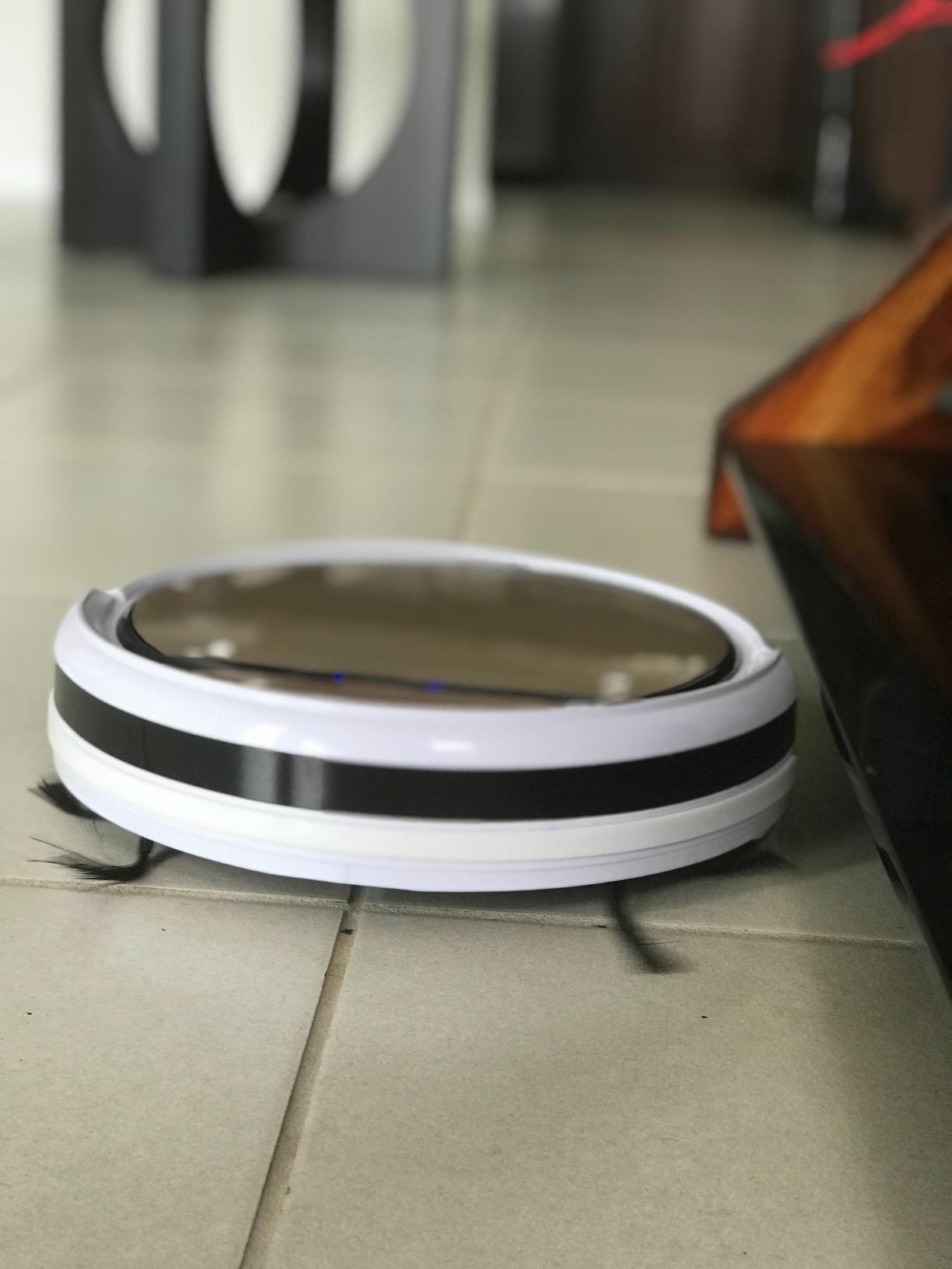 ILIFE V5s Max Robot Vacuum, 4000Pa Strong Suction, Gyro Navigation customer photo 1