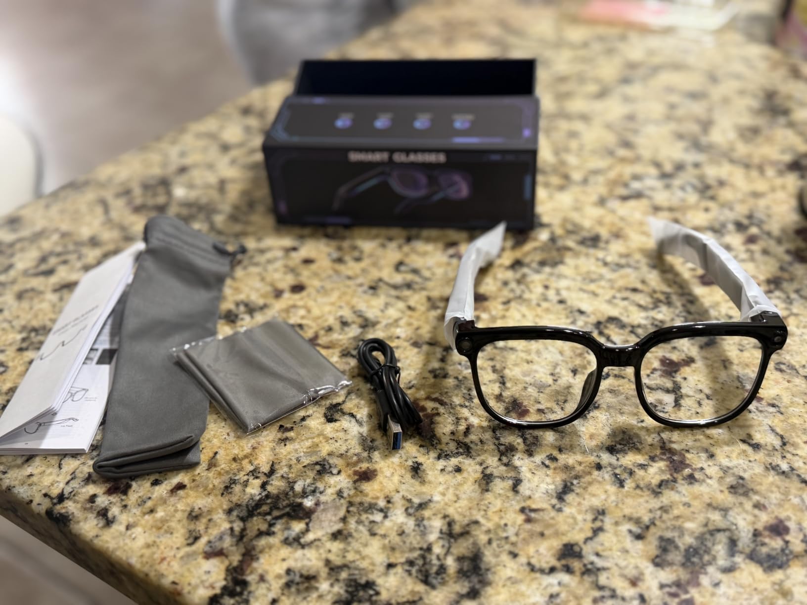 AI Smart Glasses with Camera, 4K Video, Real-Time Translation, AI Assistant customer photo 2