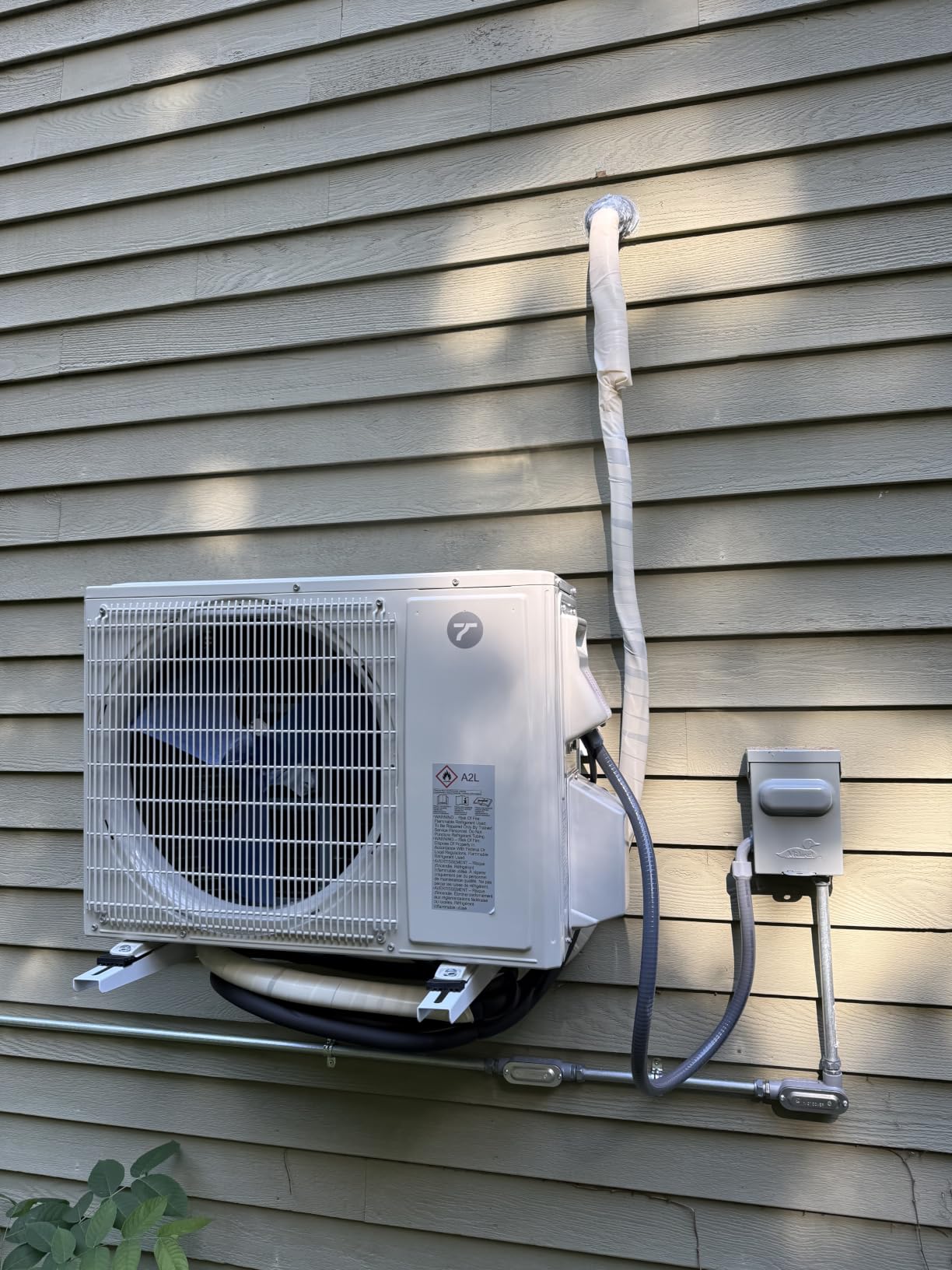9000 BTU Mini Split Air Conditioner, 115V 22 SEER2 AC & Heat Pump customer photo 1