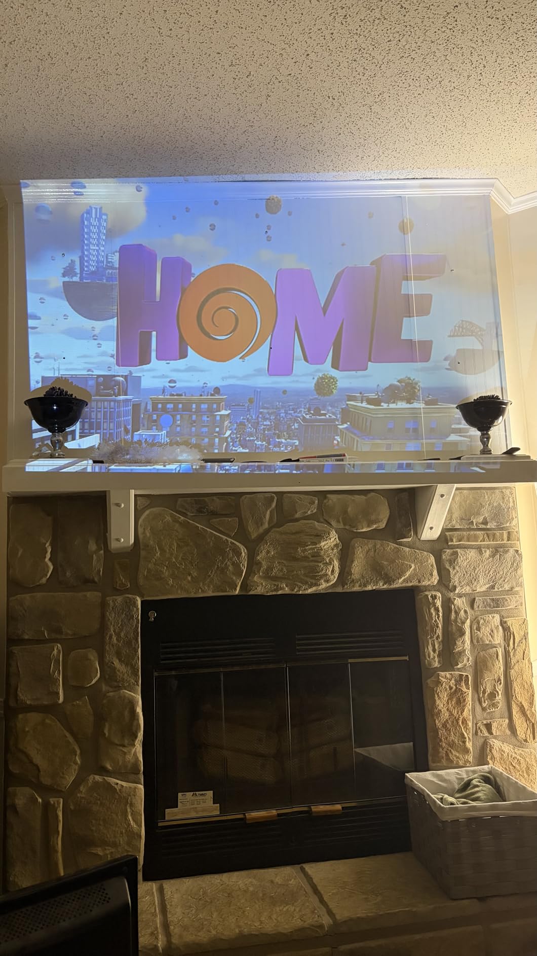 CiBest Mini Projector with WiFi and Bluetooth, Short Throw Full HD 1080P customer photo 1