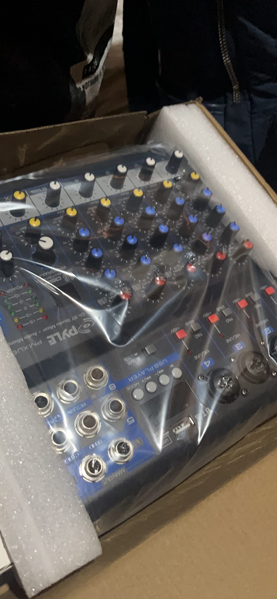 Pyle 8 Channel Bluetooth Studio Mixer - USB Computer Recording, Built-In MP3 Player, 48V Phantom Power, 16-Bit DSP FX, 3-Band EQ, XLR Combo Inputs, DJ Sound Board - PMXU83BT.5 customer photo 1