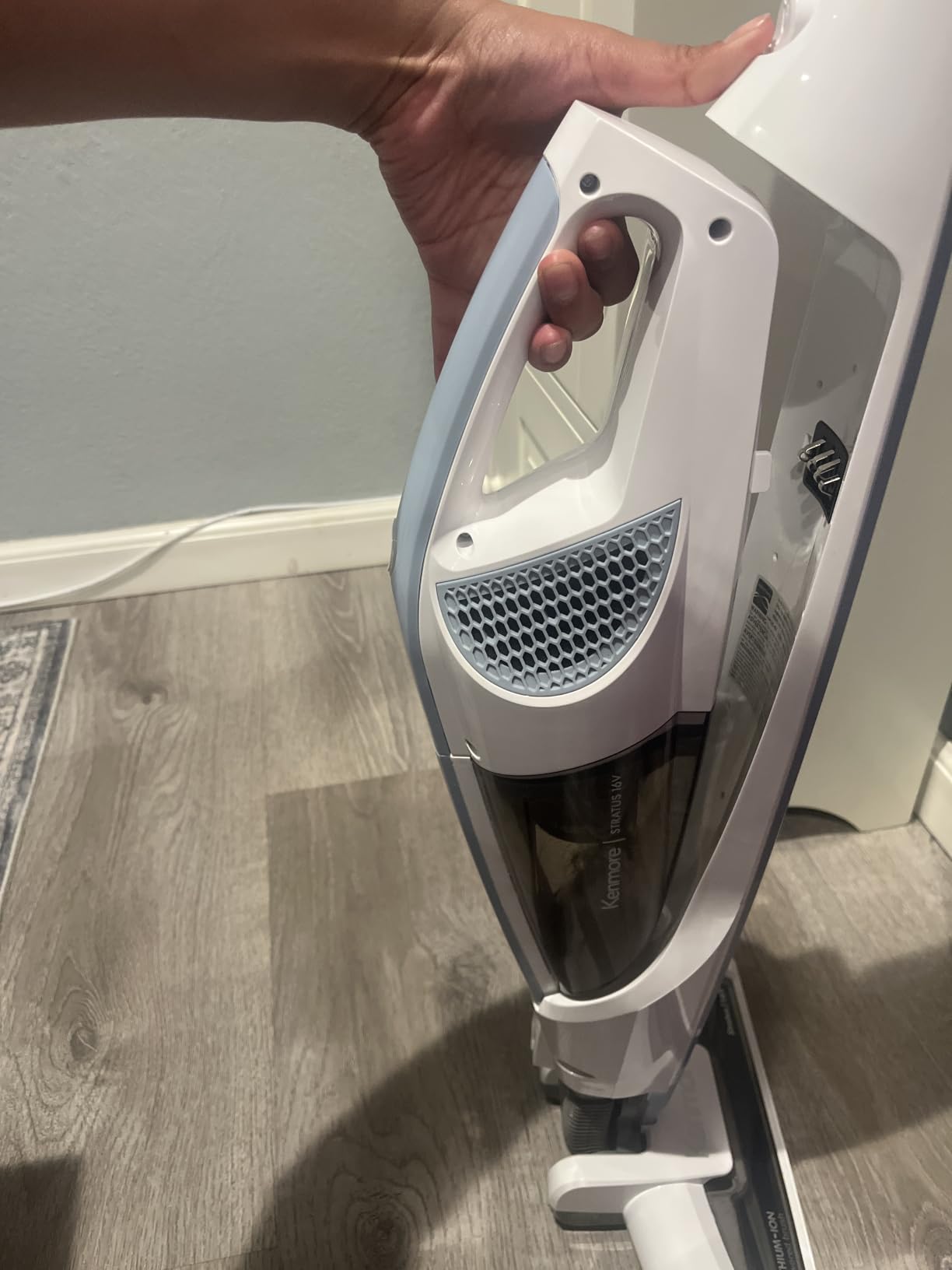 Kenmore 200 Series Cordless Stick Vacuum Lightweight Cleaner customer photo 1
