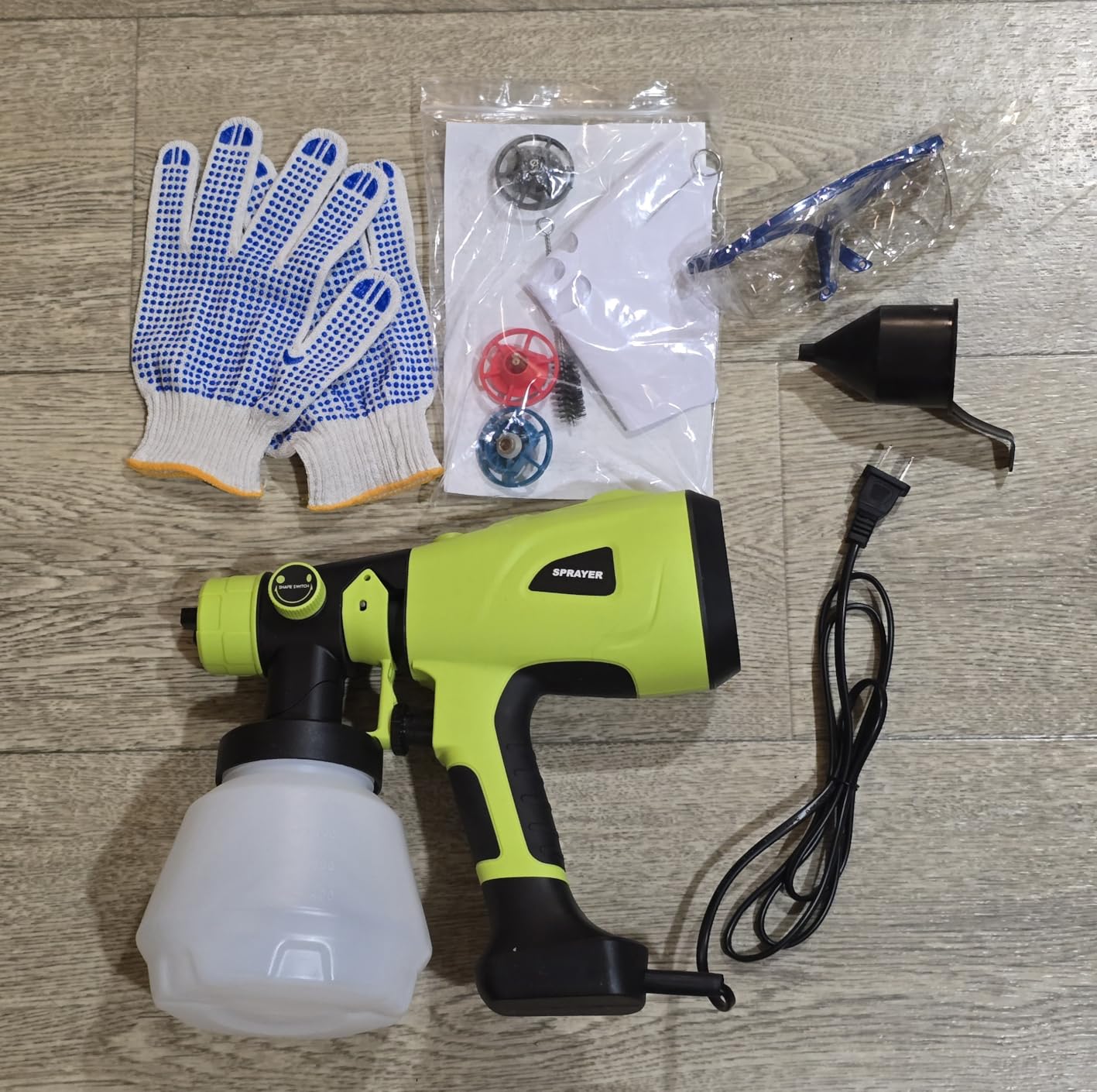 1000W High Power Paint Sprayer - Corded HVLP Paint Gun with 4 Sizes Copper Nozzles, Easy to Clean & Control Power Painter for House Painting, DIY Crafting, Tables & Chairs (Blue) customer photo 1