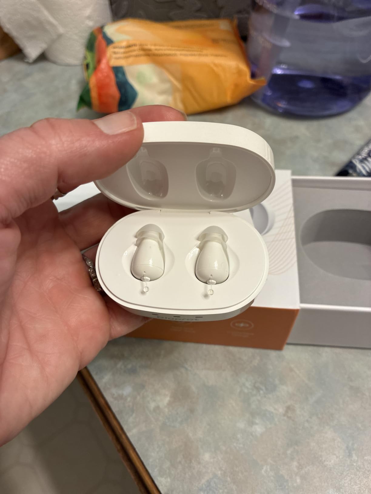 Rechargeable OTC Hearing Aids for Seniors, Digital Hearing Aids with Noise Cancellation & Feedback Suppression, Discreet Mini In-Ear Design with Simple Button Control, Magnetic Charging Case, 100H Use customer photo 1