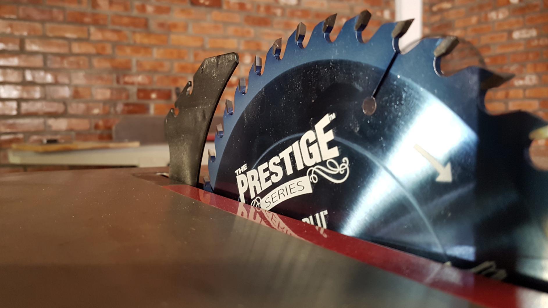 Amana Tool - PR1040C Electro-Blu Carbide Tipped Prestige General Purpose 10 Inch Dia 40T A customer photo 2