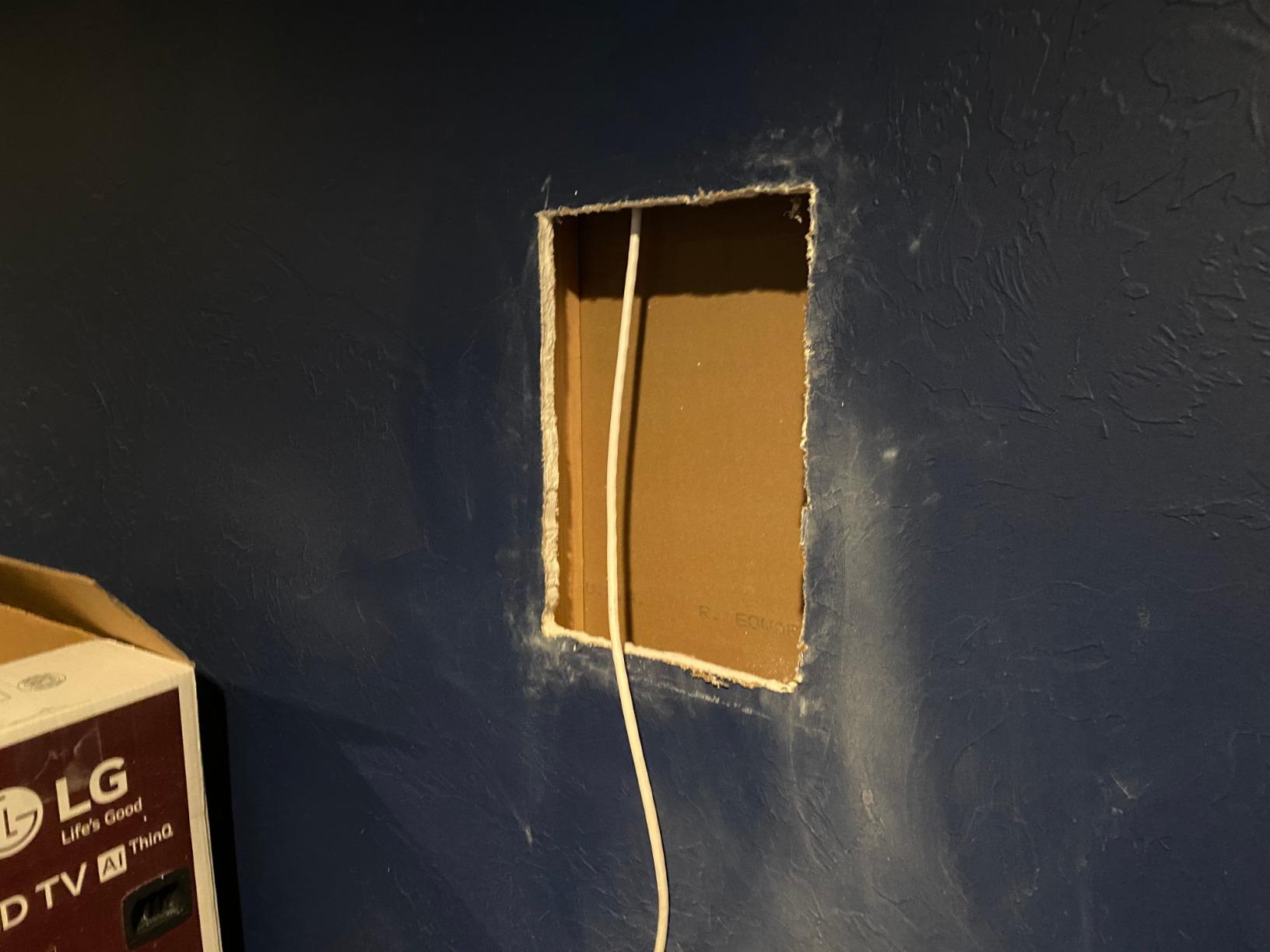 Monoprice 3-Way Fiber In-Wall Speakers - 8 Inch (Pair) With Removable And Paintable Grille - Caliber Series customer photo 2