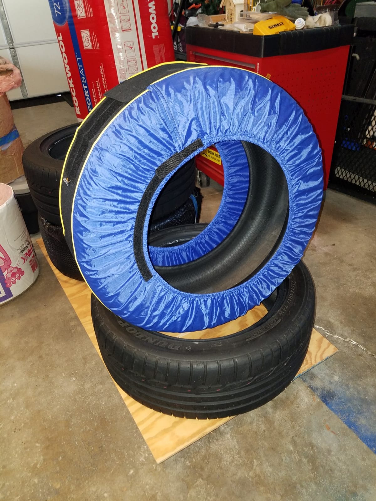 Kurgo Michelin 80 Tire Covers & Tire Bags - All-Season Protection - Seasonal Organizer - Vehicle Tire Cover - Heavy-Duty Construction - Universal Fit for 22