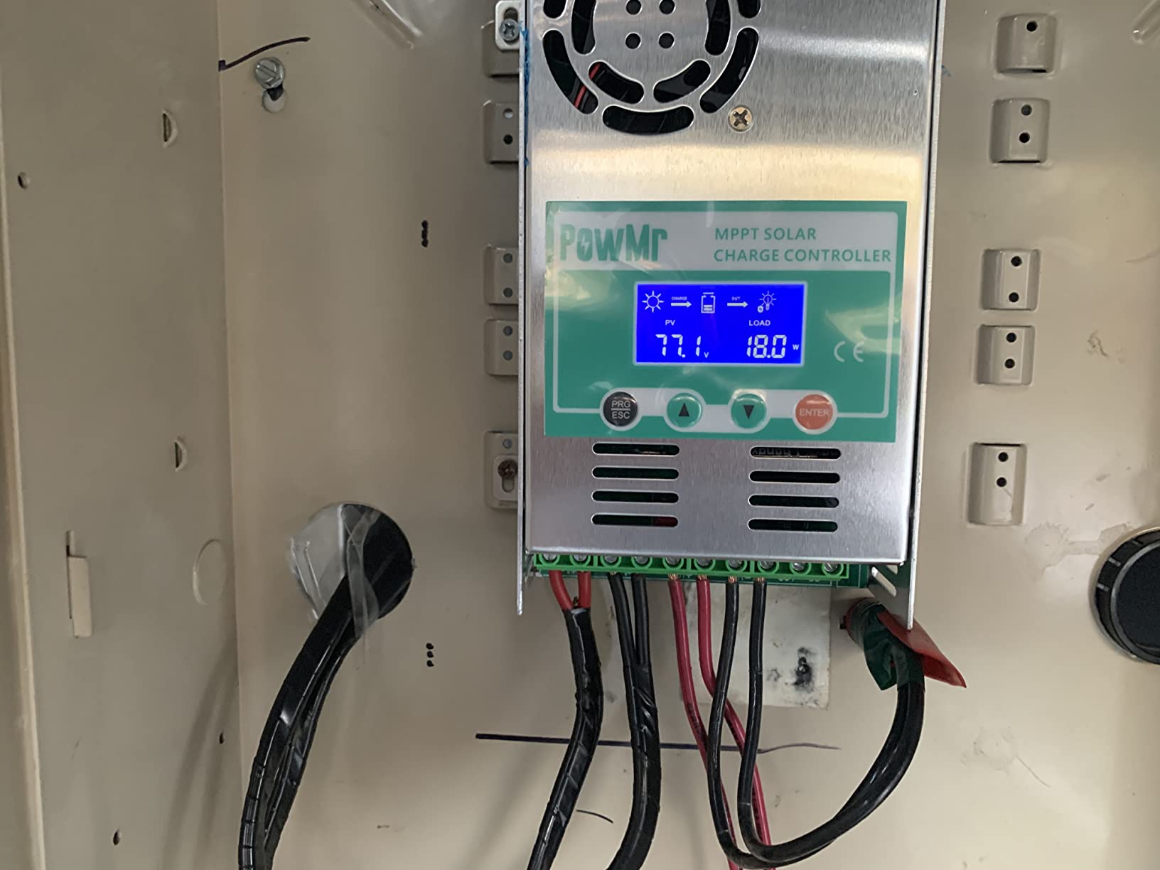 PowMr MPPT Solar Charge Controller 60 amp 48V 36V 24V 12V Auto - Max 160VDC Input, LCD Backlight Solar Charge Controller for Vented Sealed Gel NiCd Lithium Battery【Software Update Version】 customer photo 2
