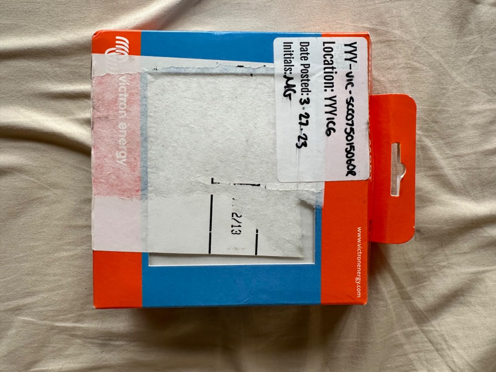 Victron Energy SmartSolar MPPT Solar Charge Controller 75V, 15A, 12/24V customer photo 2