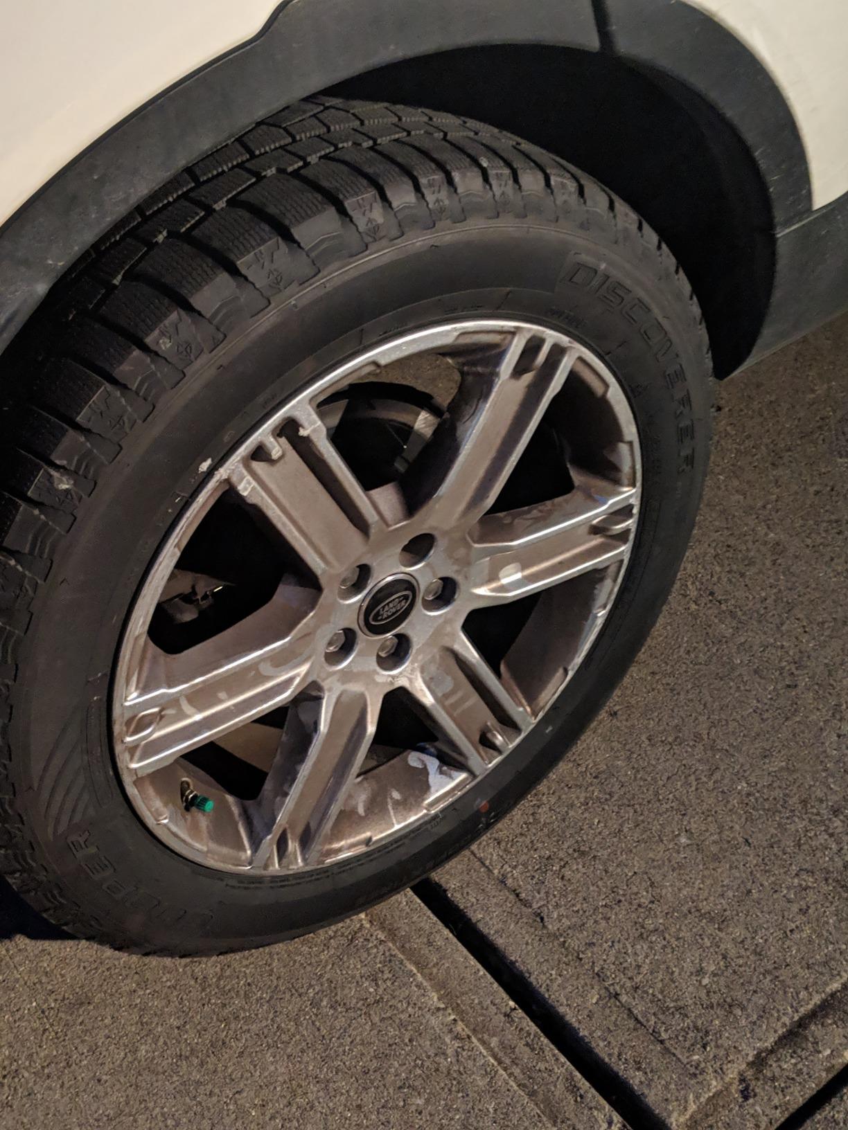 Cooper Discoverer True North Winter 265/65R18 114T Tire customer photo 2