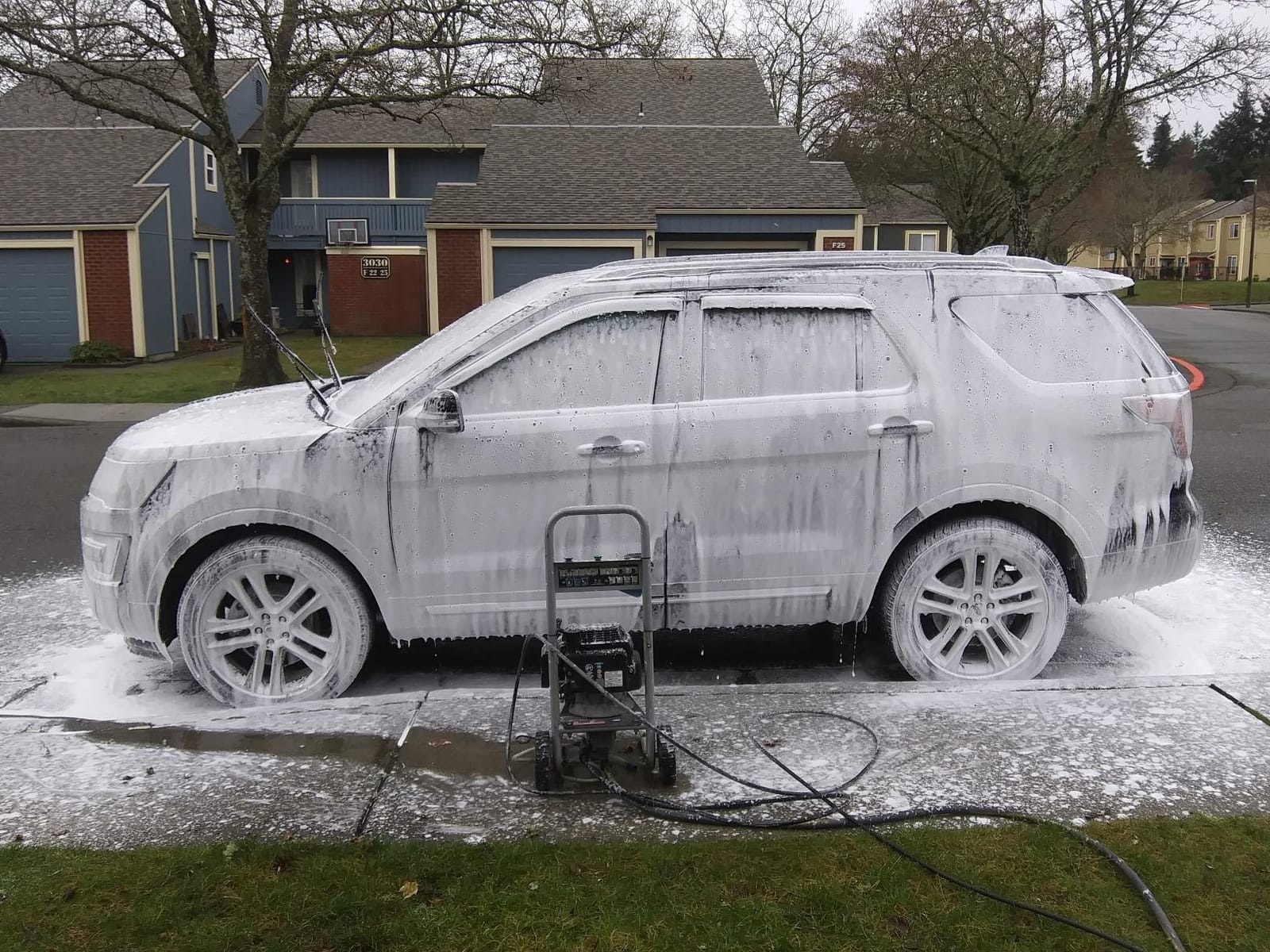 Griot's Garage BOSS Foaming Surface Wash for Car Cleaning and Detailing, Compatible with the BOSS Foam Cannon Auto-Mix System, 35oz customer photo 1