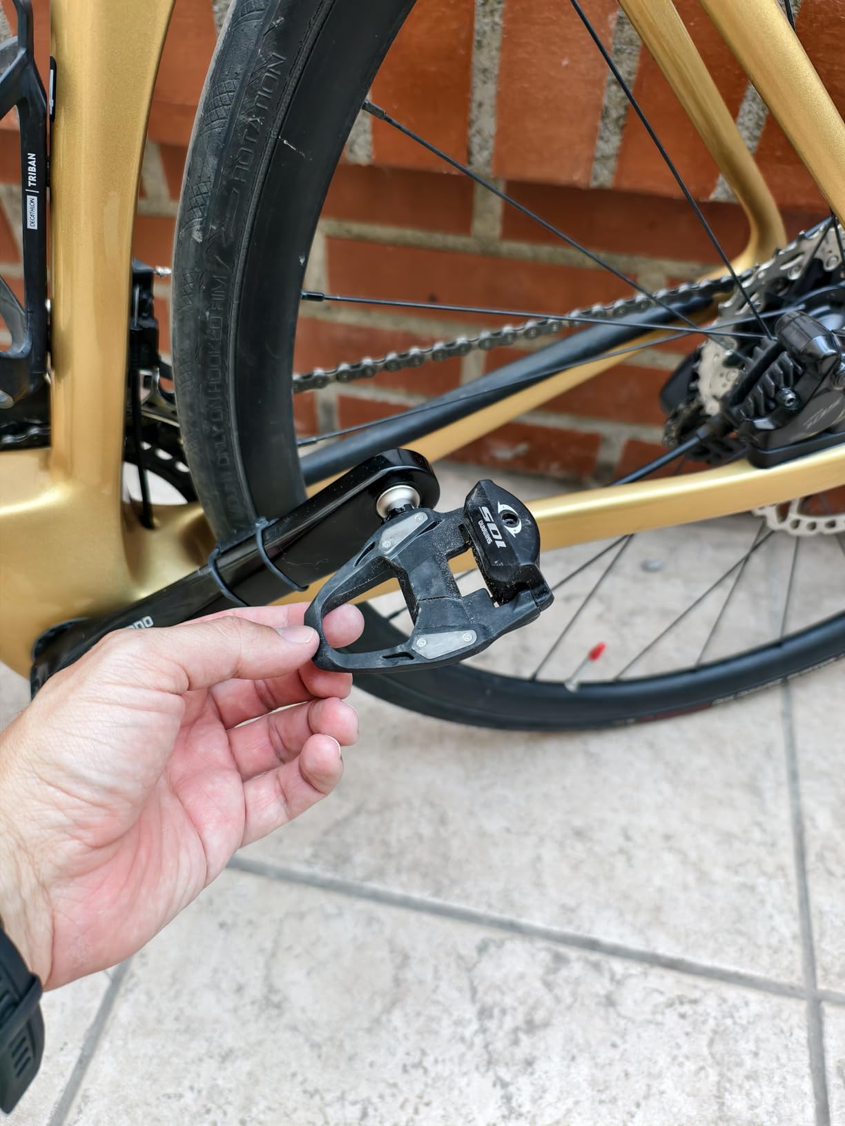 SHIMANO 105 PD-R7000 Performance Road Bike Pedal customer photo 2