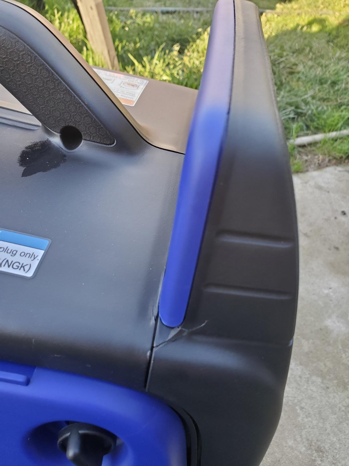 YAMAHA EF2200iS Inverter Generator, 2200 Watts, Blue customer photo 1