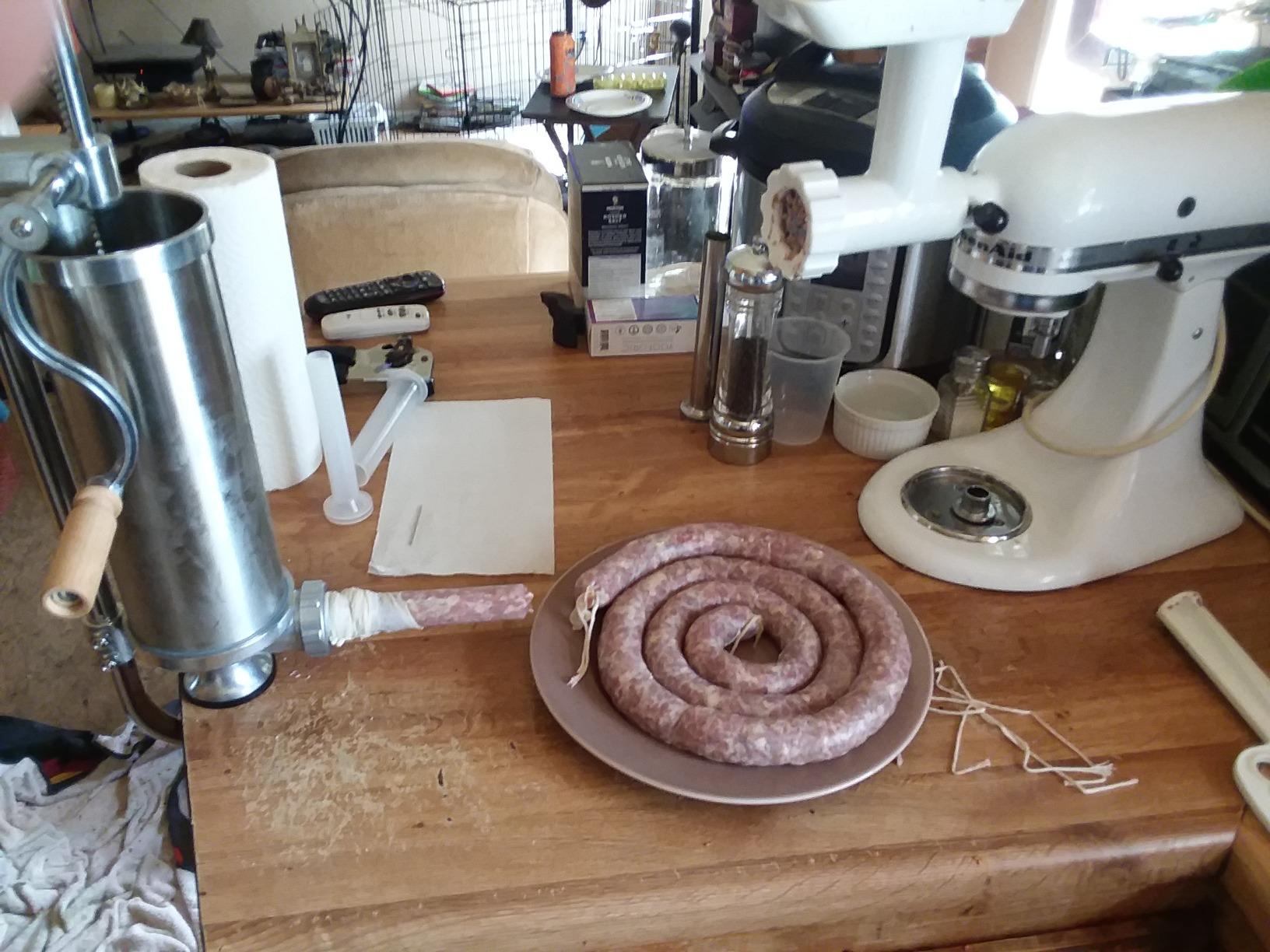 Sausage Stuffer, Vertical Stainless Steel Sausage Maker Packed with 8 Tubes, Commercial and Household Use (5LBS VERTICAL) customer photo 1