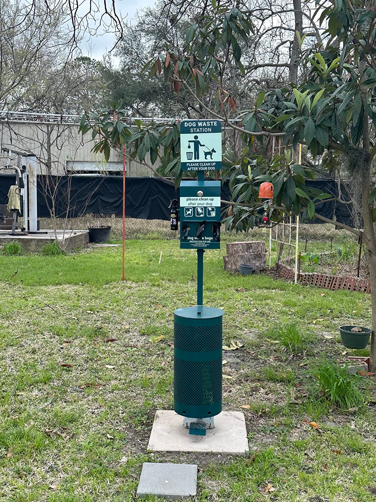 Pet Waste Station with Pedal - Includes 600 Roll Bags & 50 Can Liners - Glow in the Dark Dog Waste Station with Dog Poop Sign, Bag Dispenser, Hand Sanitizer Bottle & Outdoor Trash Can with Lid customer photo 1