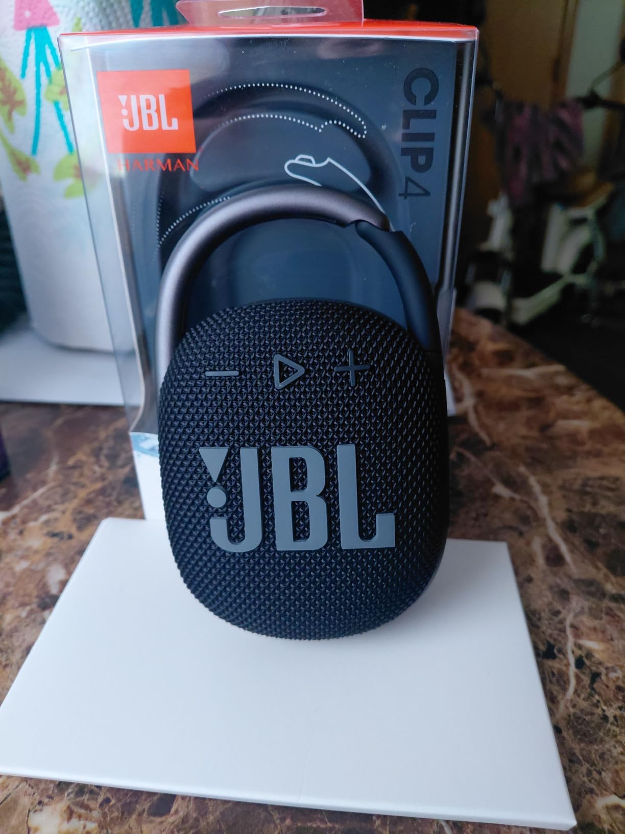 JBL Clip 4 - Portable Mini Bluetooth Speaker, big audio and punchy bass, integrated carabiner, IP67 waterproof and dustproof, 10 hours of playtime, speaker for home, outdoor and travel (Blue) customer photo 2