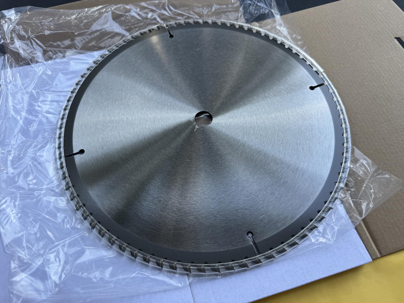 WEN BL1080 10-Inch 80-Tooth Carbide-Tipped Ultra-Fine Finish Professional Woodworking Saw Blade for Miter Saws and Table Saws customer photo 1