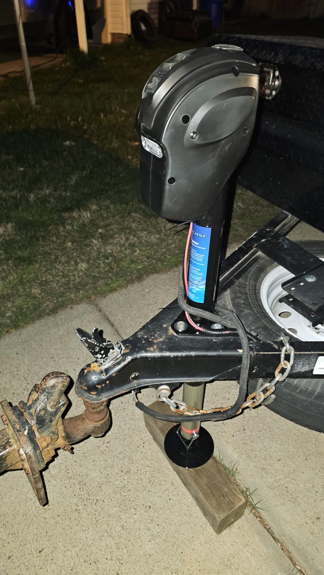 POLESTAR Electric Trailer Jack, 5000lbs Electric Power A-Frame Tongue Jack customer photo 2