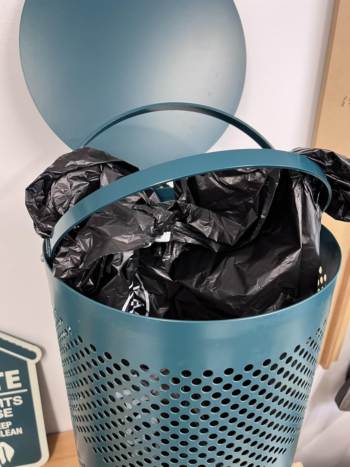 NEW 2026 Dog Waste Station Outdoor Pet Waste Station customer photo 1