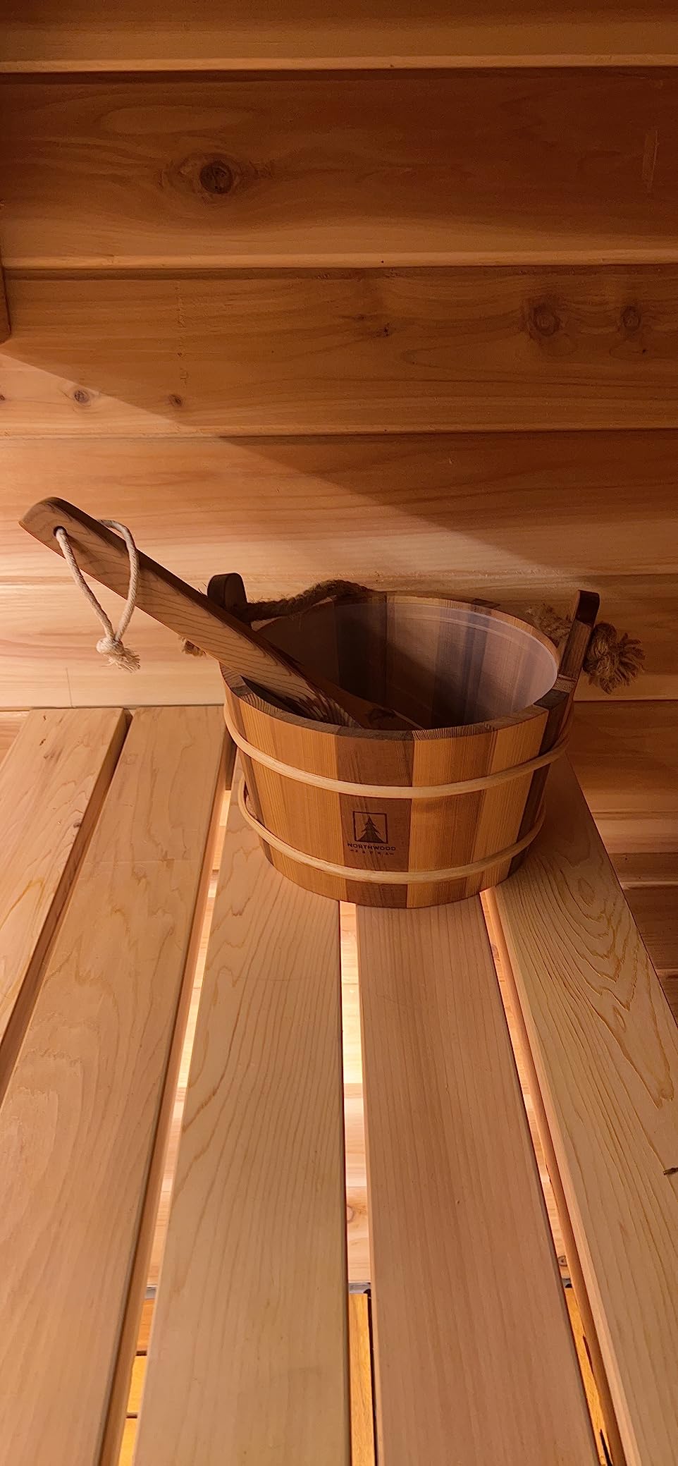 Northwood Sauna - Sauna Bucket and Ladle Set - Handmade from Canadian Red Cedar Wood - Natural Rope Handle - 1 Gallon (4 Liters) Water Capacity customer photo 1