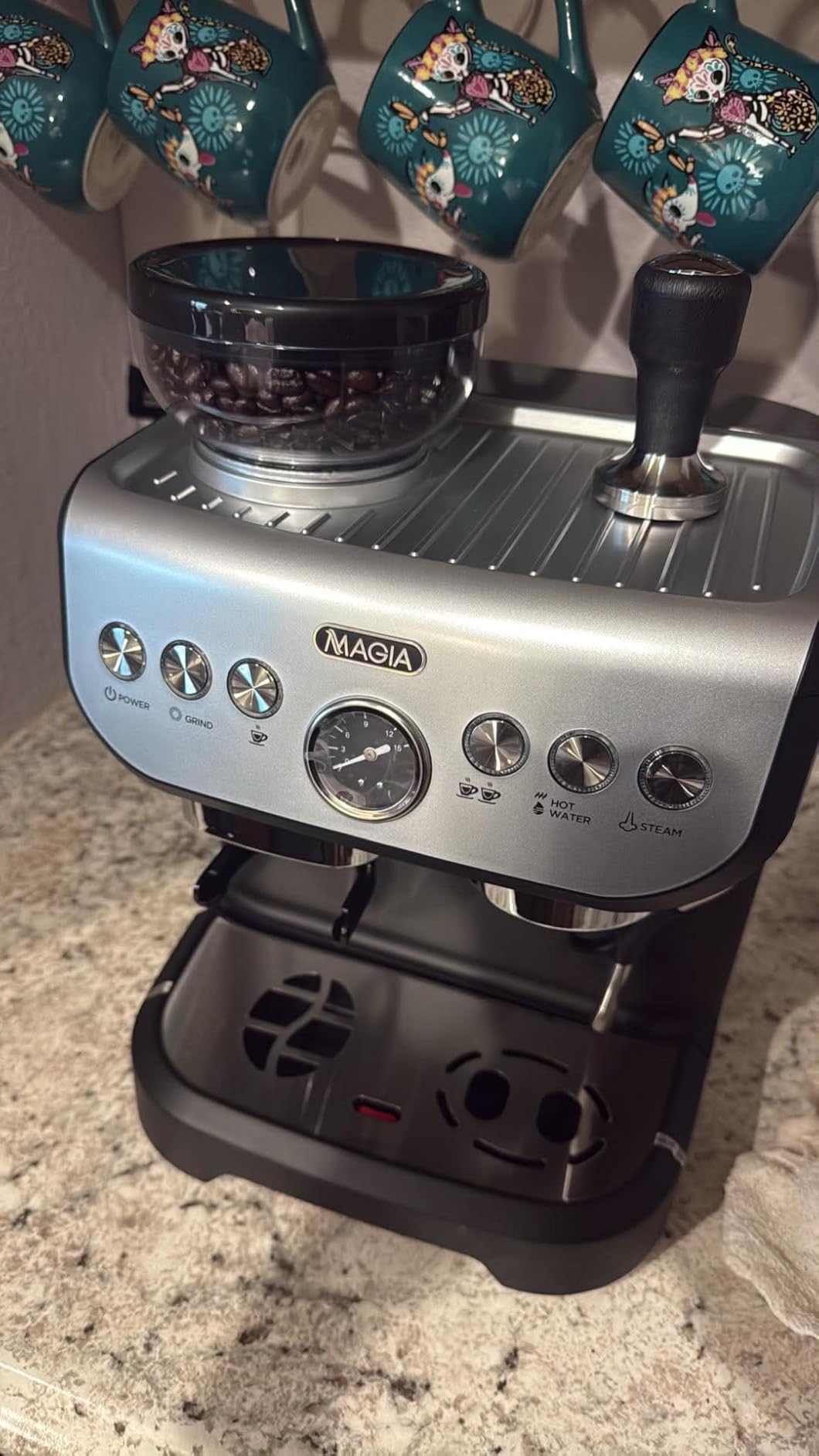 Zulay Kitchen Magia Manual Espresso Machine with Built-In Grinder & Steam Wand – 15 Bar Pressure Espresso Maker, 2L Removable Water Tank, Milk Frother, Complete Home Barista Set, Black & Silver customer photo 2