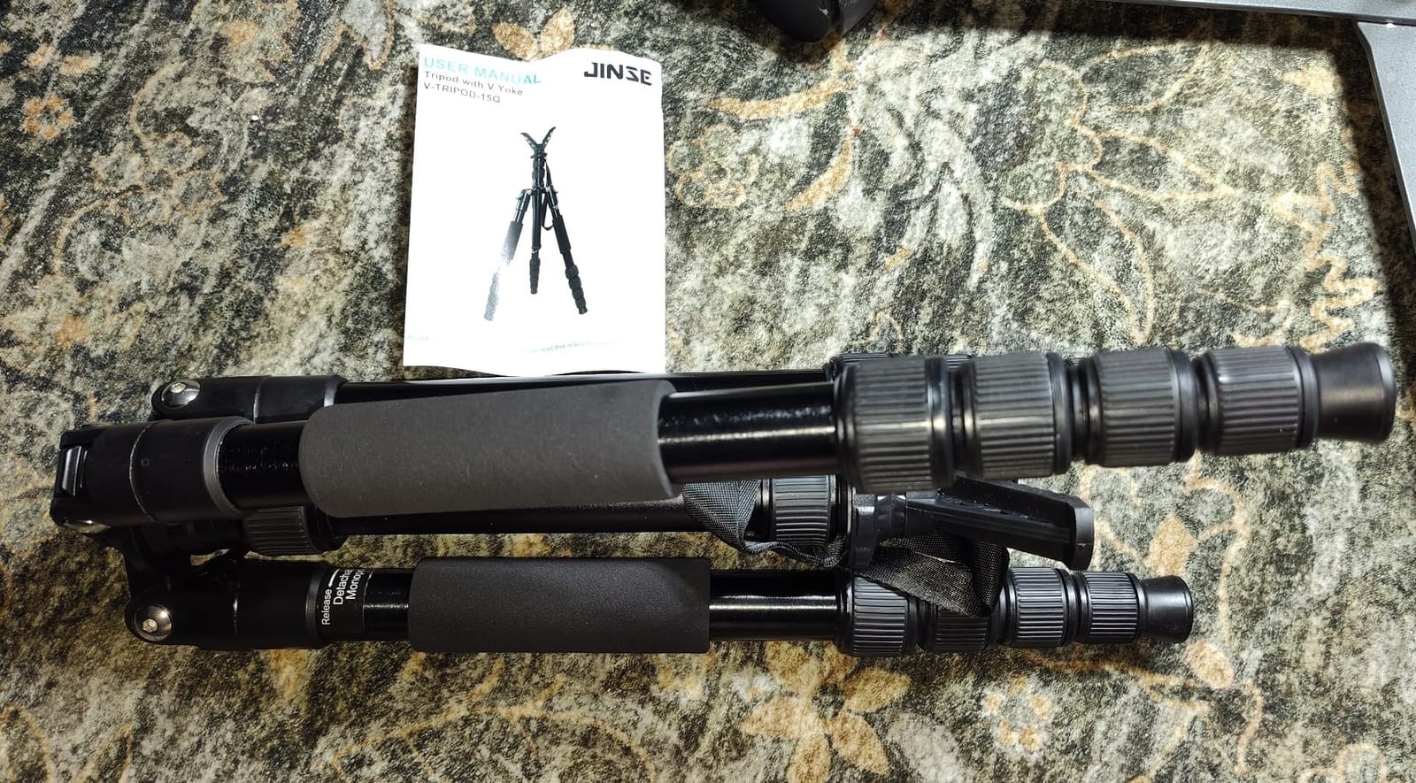 Shooting Tripod for Rifles, Adjustable Rifle Tripod with V Yoke for Hunting and Outdoor Shooting customer photo 2