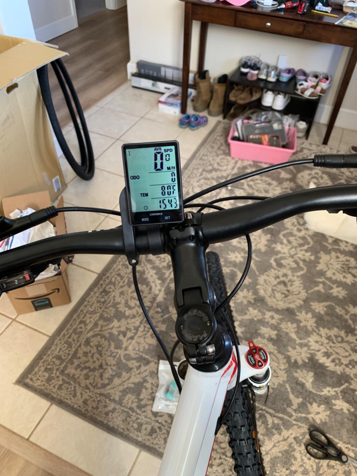 HILAND Bamcbase Womens Mountain Bike, 24 26 Inch 18 Speeds Hybrid Commuter Bicycle for Adults, Sport Hardtail Trail MTB customer photo 2