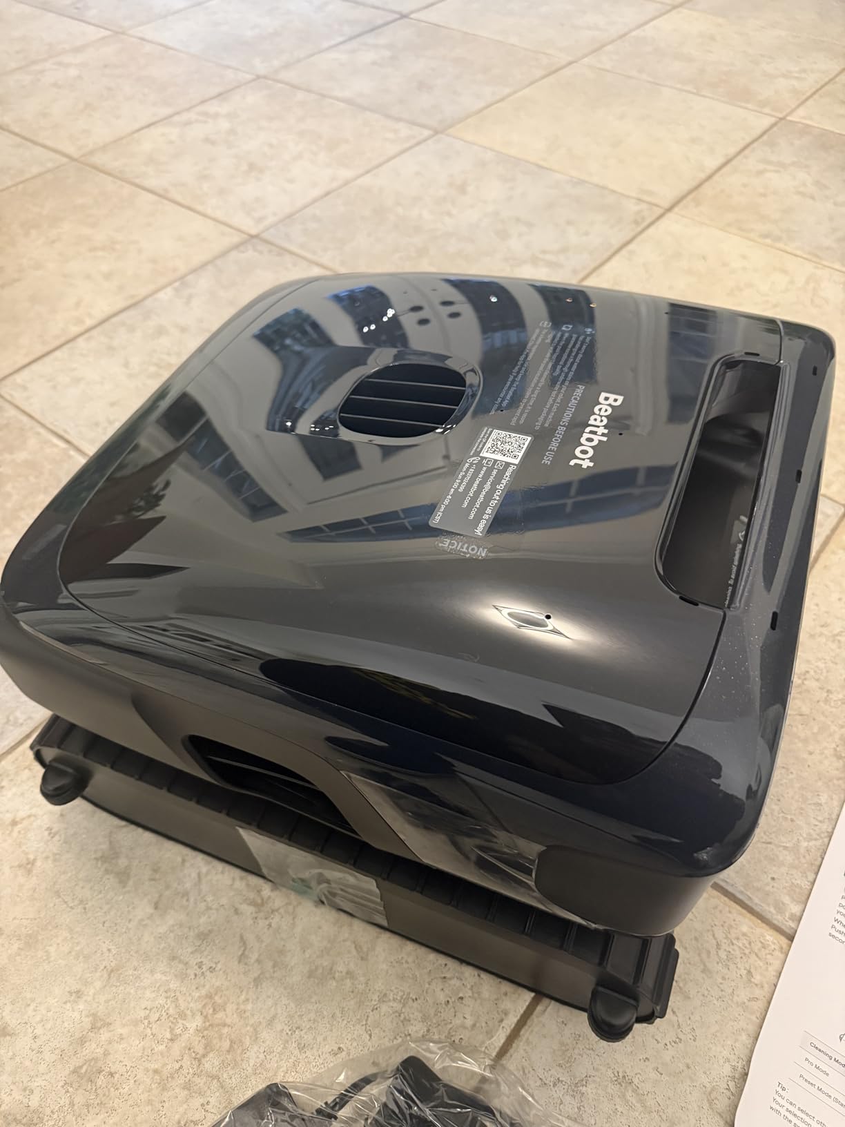 Beatbot Sora 70 AI Navigation Pool Vacuum Robot Full-Coverage Pool Cleaning customer photo 2