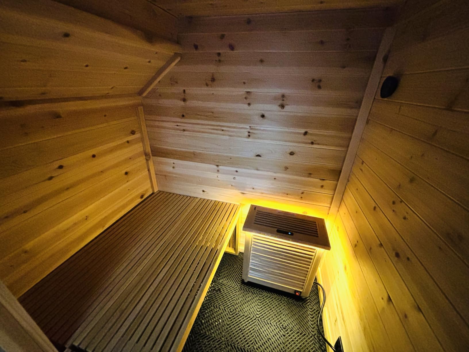 GoldenWave Far-Infrared Sauna Heater 110V/ 2000W with Plug for Home Sauna customer photo 1