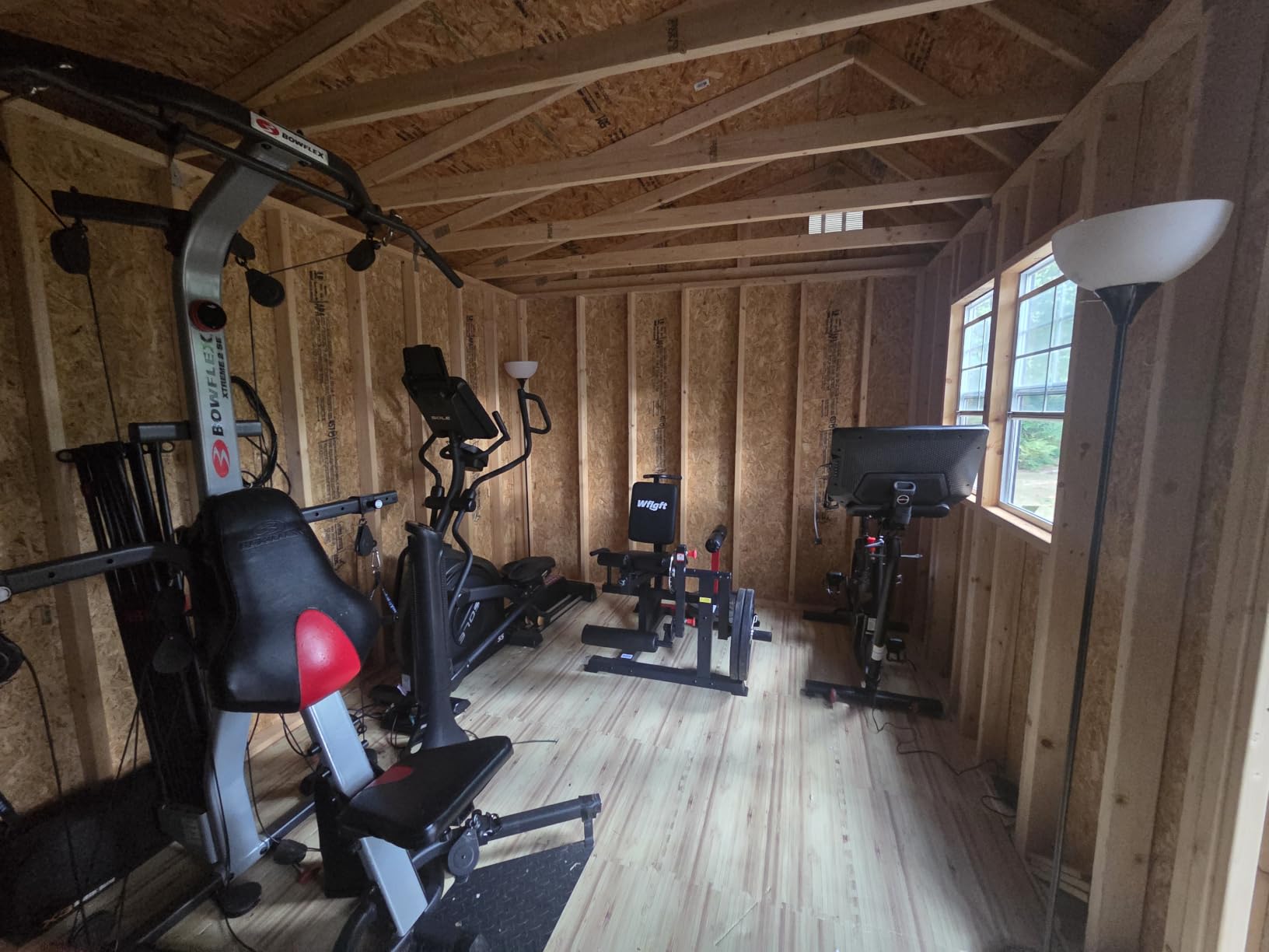 Leg Extension and Curl Machine, Lower Body Special Leg Machine Home Gym customer photo 1